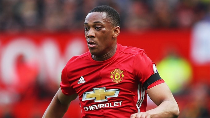 6. Anthony Martial (47,6 triệu) chưa thoát được cái mác của một cầu thủ trẻ tiềm năng sau hai năm chơi cho Man Utd. Ở mùa đầu tiên, dưới thời Luis van Gaal, tiền đạo người Pháp đã thể hiện tốt nhưng gặp khó khăn và ít được trao cơ hội kể từ khi Mourinho đến.
