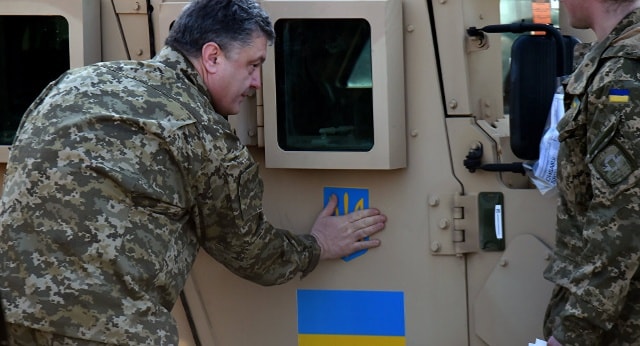 Tổng thống Ukraine Petro Poroshenko. Ảnh: AP