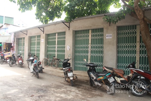 Tại khu vực chợ Hiếu có 5 ki ốt được xây dựng trái phép. Ảnh: Hải An.