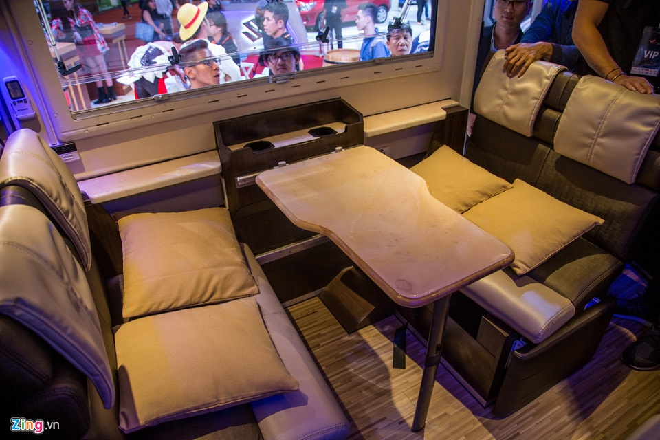 Isuzu MotorHome - 'ngoi nha di dong' la lam tai Viet Nam hinh anh 4
