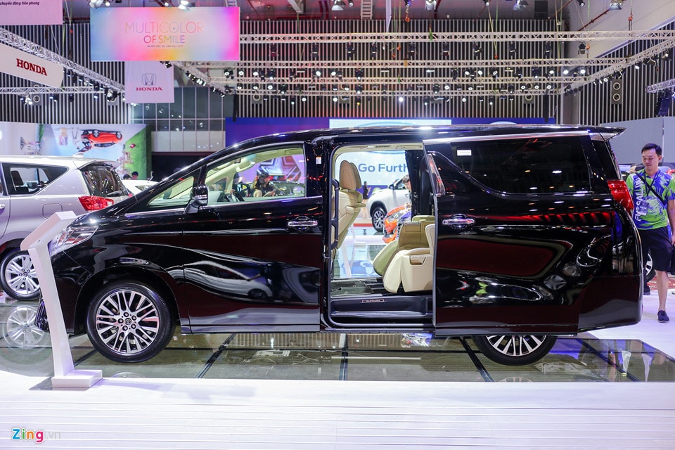 'Chuyen co mat dat' Toyota Alphard gia hon 3,5 ty dong tai VN hinh anh 3