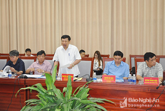 Đồng chí Chủ tịch UBND tỉnh Nguyễn Xuân Đường phát biểu chào đón nhà đầu tư tìm hiểu tại Nghệ An. Ảnh: Thu Huyền