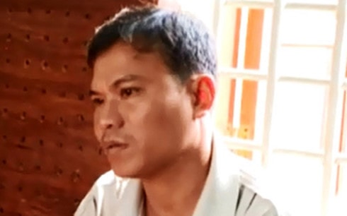 phi cong tre cam mu bao hiem danh chet tinh dich hinh 1