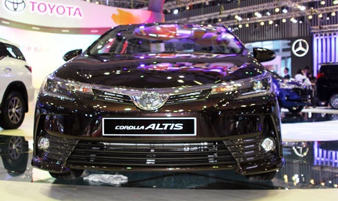 Altis Sport thay đổi đôi chút ở phần ngoại hình.