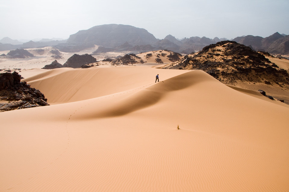Nhiệt độ cao kỷ lục của Sahara được ghi nhận ở Azizia, Libya, vào năm 1922, lên tới 57,7 độ C. Ảnh: HeritageDaily.
