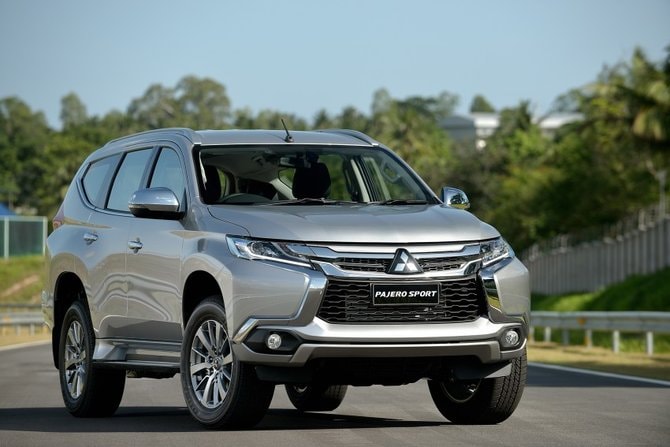 Mẫu xe được giảm giá sâu nhất của Mitsubishi trong tháng 8/2017 là All New Pajero Sport 4x4 AT, lên đến 180 triệu đồng
