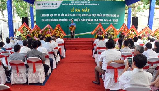 Toàn cảnh buổi ra mắt. Ảnh: Xuân Hoàng