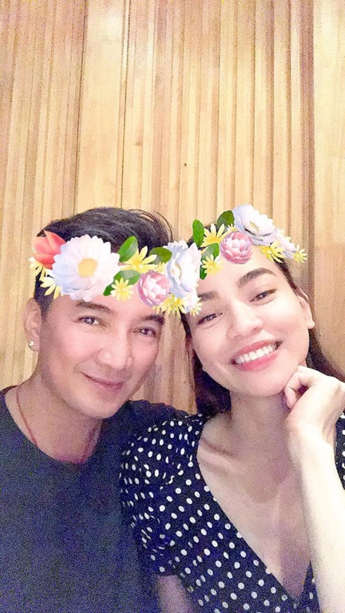 Hình ảnh vui vẻ, thân thiết của Đàm Vĩnh Hưng và Hồ Ngọc Hà.