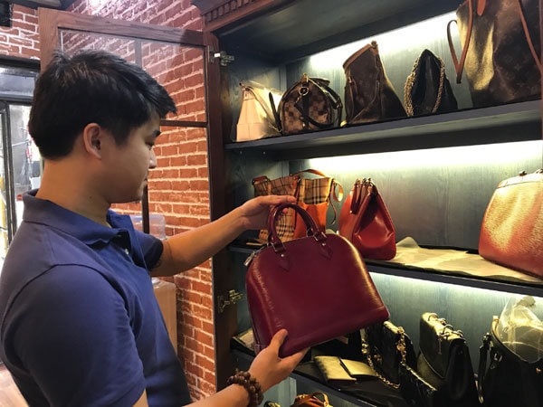nghề sửa túi, sửa giày