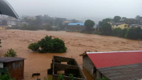 sat lo dat o sierra leone khien hon 300 nguoi thiet mang hinh 1
