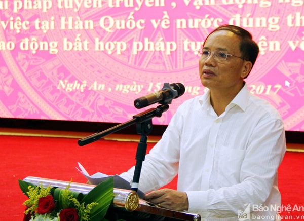 Ông Thắng cho hay, Nghệ An sẽ làm mọi cách để đưa lao động bất hợp pháp về nước. Ảnh. Tiến Hùng.