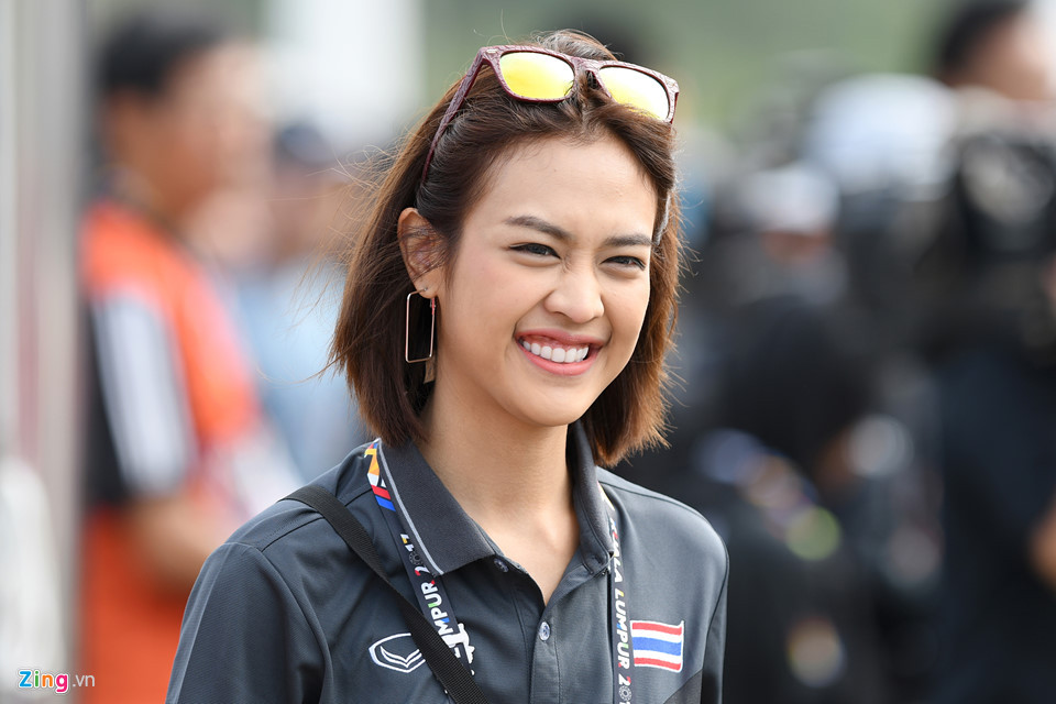 Nu phong vien xinh dep cua doan Thai Lan tai SEA Games 29 hinh anh 1