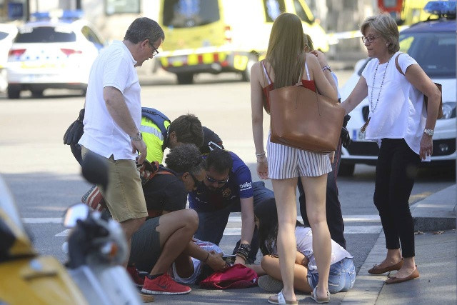 Châu Âu hứng chịu hàng loạt các vụ tấn công khủng bố trong những năm trở lại đây. Ảnh: AP