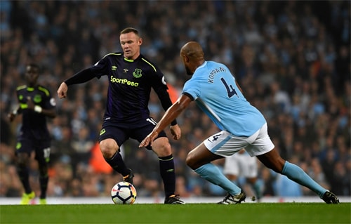 rooney-tro-thanh-cau-thu-thu-hai-ghi-200-ban-o-ngoai-hang-anh