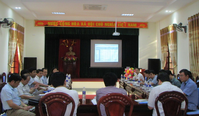 Toàn cảnh buổi làm việc giữa Tập đoàn TH với lãnh đạo huyện Con Cuông. Ảnh: Bá Hậu