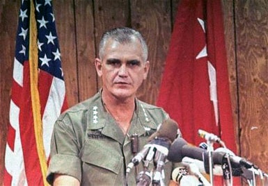 Đại tướng William Westmoreland - Tổng tư lệnh quân đội Mỹ trong Cuộc chiến tranh Việt Nam (1964 - 1968)