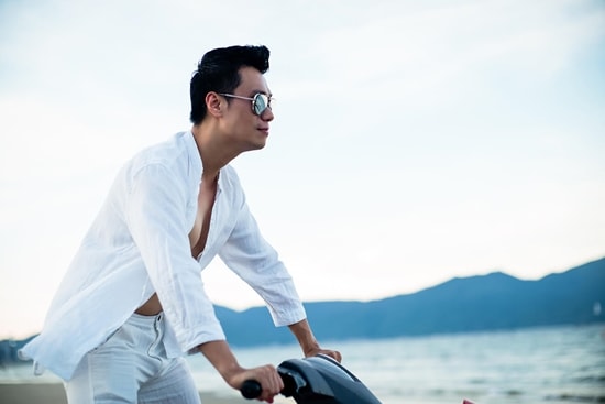 Việt Anh, Người phán xử, làng sao