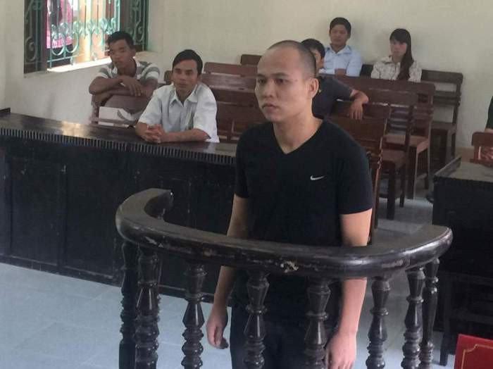 Phạm nhân Phạm Minh Công tại tòa. Ảnh: Phương Hảo