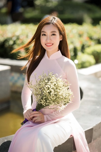 Hiện tại, Mỹ Linh tất bật chuẩn bị cho cuộc thi Miss World diễn ra vào tháng 11 tại Trung Quốc