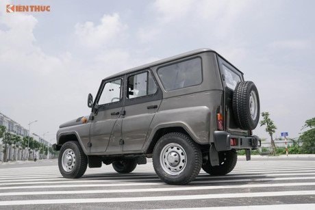 Mẫu xe Uaz 469 cũ được trang bị động cơ 2,45 lít 4 xi-lanh thẳng hàng, công suất 75 mã lực và mô-men xoắn cực đại 166,7 Nm. Trên phiên bản mớ nhất 2017 nó được trang bị động cơ 2.2 lít, sử dụng công nghệ vòi phun Common Rail giảm độ ồn và nhiều phụ tùng của hãng Bosch, công suất 114 mã lực, có thể đạt tốc độ tối đa 130 km/h.