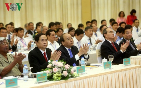 Thủ tướng Nguyễn Xuân Phúc dự lễ công bố Sách Vàng sáng tạo Việt Nam năm 2017