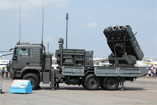 Với những điều kiện nêu trên, rất có thể trong tương lai, Việt Nam sẽ được Israel hỗ trợ công nghệ để tự chế tạo trong nước tên lửa Python-5 hay Derby của hệ thống phòng không Spyder-MR. Bởi trên thực tế, hiện Việt Nam đã sản xuất súng Galil ACE theo sự chuyển giao công nghệ từ Israel.