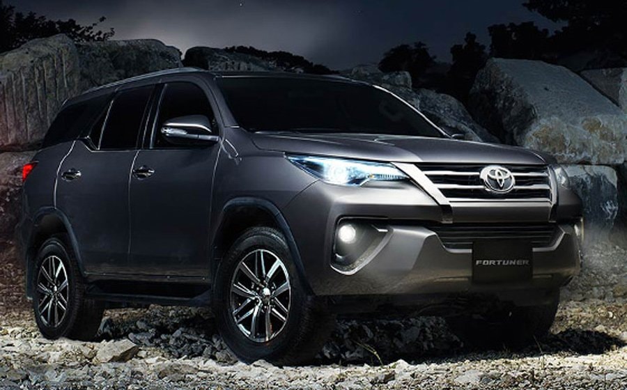 Toyota Fortuner, ô tô giảm giá, ô tô Toyota, ô tô Nhật, Toyota Vios, giá ô tô, toyota Innova