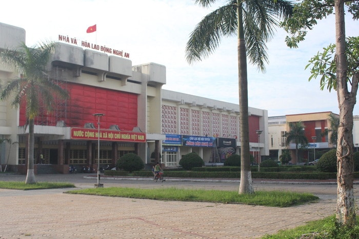 Khu vực này ngày trước là rạp chiếu phim phục vụ khán giả thành phố.