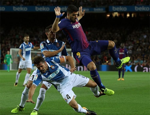 messi-lap-hat-trick-barca-hon-real-bon-diem-2