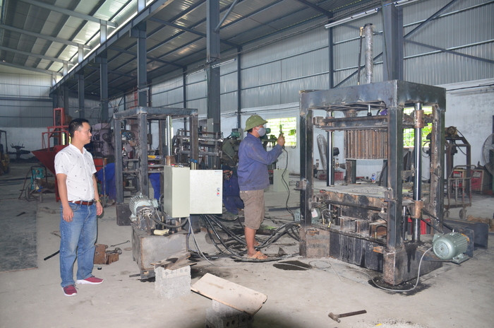 Xưởng sản xuất của Công ty TNHH Hồ Hoàn Cầu, xóm 6, xã Quỳnh Văn, huyện Quỳnh Lưu. Ảnh: Thành Duy
