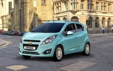 Với giá 270 triệu đồng, Chevrolet Spark Duo là một trong những mẫu xe ô tô giá rẻ đáng mua nhất hiện nay.