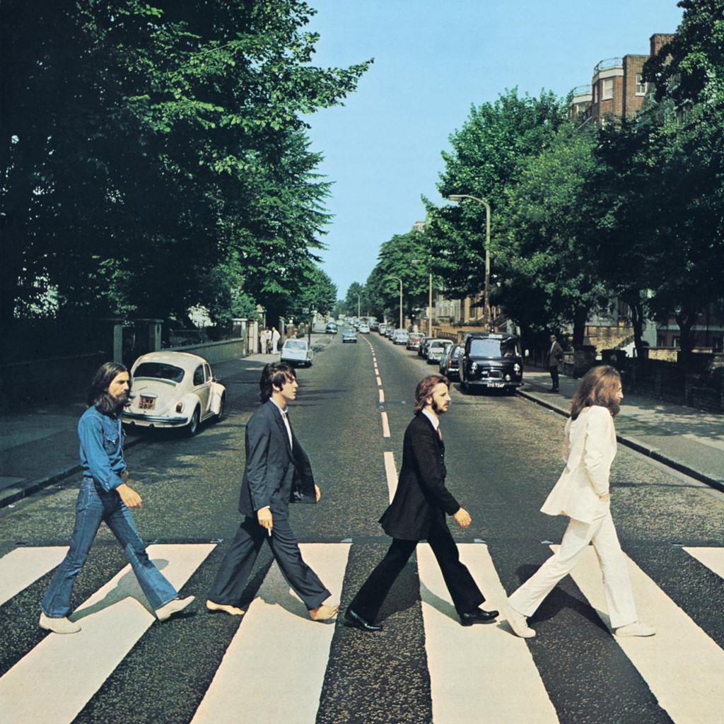Phố Abbey (London, Anh): Abbey là con phố rất nổi tiếng, mang tính biểu tượng nhờ xuất hiện trong bìa album của The Beatles năm 1969. Kể từ khi phát hành, nhiều người hâm mộ cố gắng đến đường Abbey để bắt chước hình ảnh của John, Paul, George và Ringo khi họ băng qua đường. Ảnh: The Beatles.