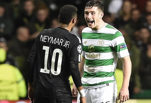 neymar-tu-choi-doi-ao-voi-cau-thu-celtic