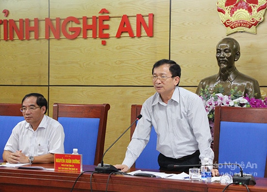 Đồng chí Đinh Viết Hồng Phó chủ tịch