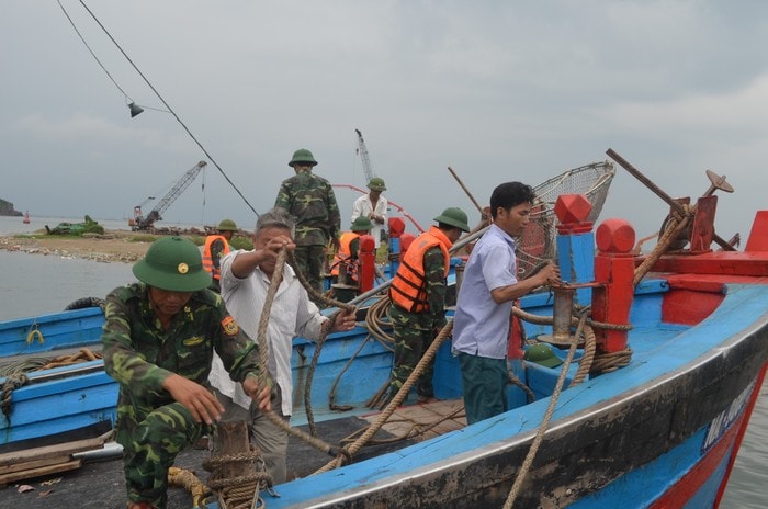 phòng chống bão . Ảnh: Lê thạch