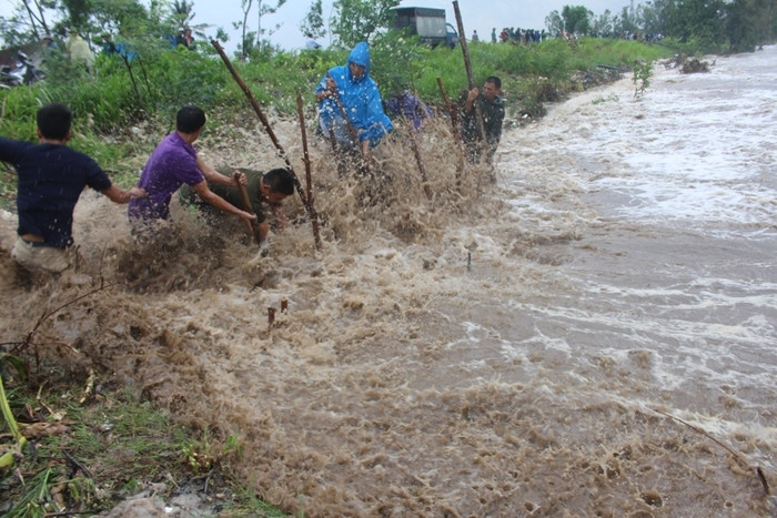 Nước dâng cao và không quản tính mạng