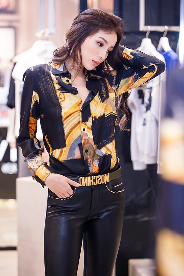 ky-duyen-chon-trang-phuc-chun-bi-tham-du-milan-fashion-week-5