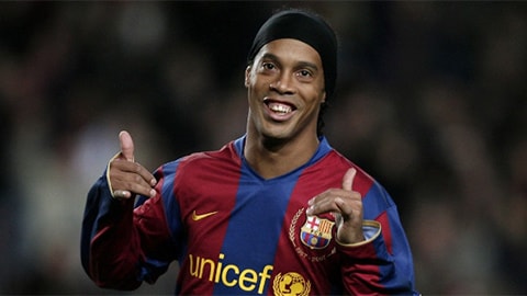 Ronaldinho & những phương án giúp Barca 