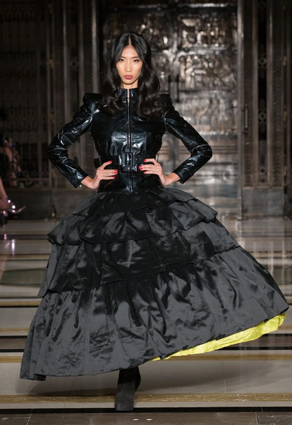 hai-nang-mau-viet-trung-show-o-london-fashion-week-4