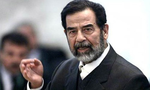 Cựu tổng thống Iraq Saddam Hussein là một trong những lãnh đạo thế giới bị tử hình. Vào ngày 5/11/2006, Tòa sơ thẩm Iraq chính thức phán quyết án tử hình cựu Tổng thống Hussein vì những hành động đàn áp và thảm sát dân thường từng làm. Cựu Tổng thống Hussein bị treo cổ ngày 30/12/2006 tại thủ đô Baghdad. Sự việc này đã trở thành một sự kiện nóng dư luận thời điểm ấy.