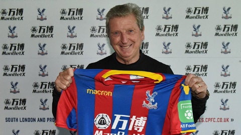 Nhiệm vụ của HLV Roy Hodgson là hạn chế bàn thua trên sân Etihad. Ảnh: Internet