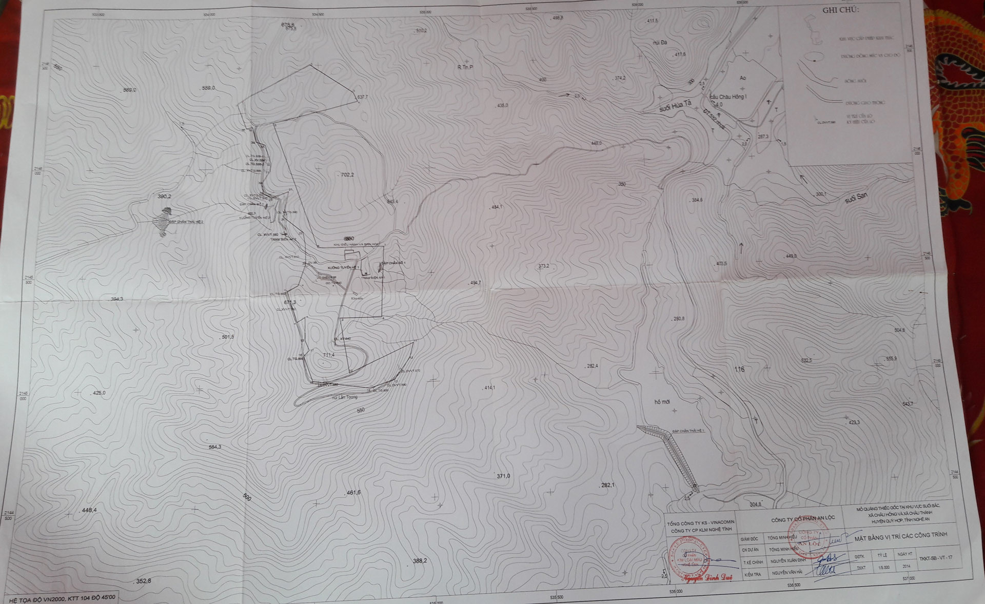 Bản vẽ khu vực khai thác mỏ và vị trí các đập chứa chất thải theo quy hoạch của dự án