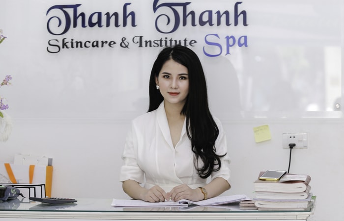 Thanh Thanh Spa dưới sự điều hành, quản lý của nữ giám đốc trẻ Lê Thị Thu Thanh được đánh giá là cơ sở làm đẹp có thương hiệu. Nữ quản lý 9X là người khá năng động, thông minh, được đào tạo bài bản và có vốn hiểu biết rộng về công nghệ làm đẹp. Ảnh: Đức Anh