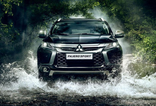 Pajero Sport 2017 có mức giảm giá lớn nhất trong năm