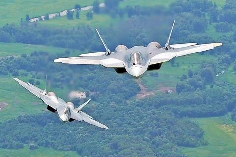 My mat phuong huong truoc tac chien dien tu cua Su-57   