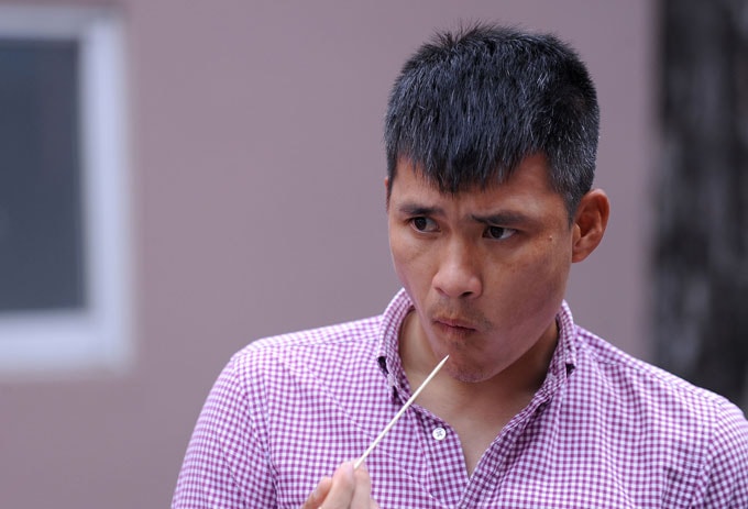 cong-vinh-cuoi-tuoi-ban-ve-tranh-thu-an-nhanh-de-vao-san-lam-viec-5