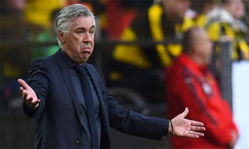 bayern-sa-thai-ancelotti-sau-tran-thua-psg