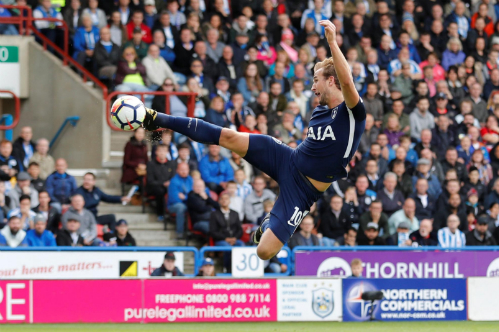 kane-san-bang-ky-luc-cua-messi-va-ronaldo-tottenham-dai-thang-1