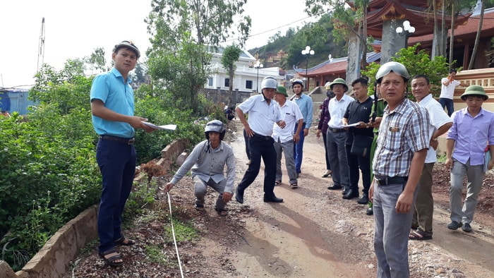 GPMB thi công đường D4 qua xóm Mới xã Nghi Thiết. Ảnh tư liệu