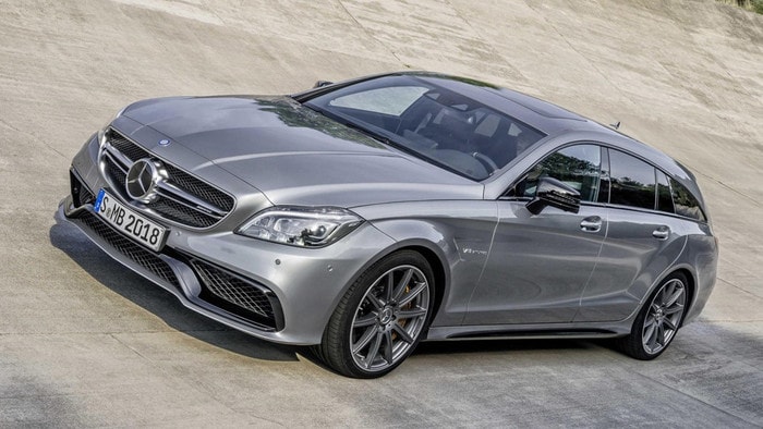 Mercedes-AMG CLS 63 S AMG: Xe được trang bị động cơ V8 5.5 lít Biturbo công suất 557 mã lực tại 5250–5750 vòng/phút, mô-men xoắn 800 Nm tại 2000-4500 vòng/phút. Xe sở hữu vẻ bề ngoài mang phong cách thể thao, nội thất được thiết kế sang trọng và thanh lịch. Xe có  khả năng tăng tốc 0-100 km/h chỉ trong vòng 4,2 giây . Xe có mức giá khởi điểm khoảng 108.900 USD.